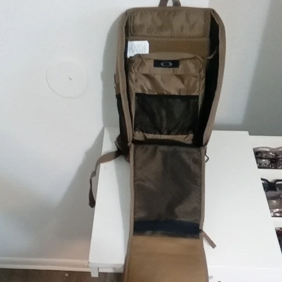 Oakley Brown Men's Backpack - Picture 2 of 5